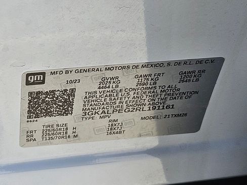 Used 2024 GMC Terrain SLT FWD image 31