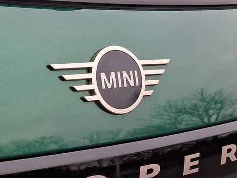 Certified 2025 MINI Cooper S image 27