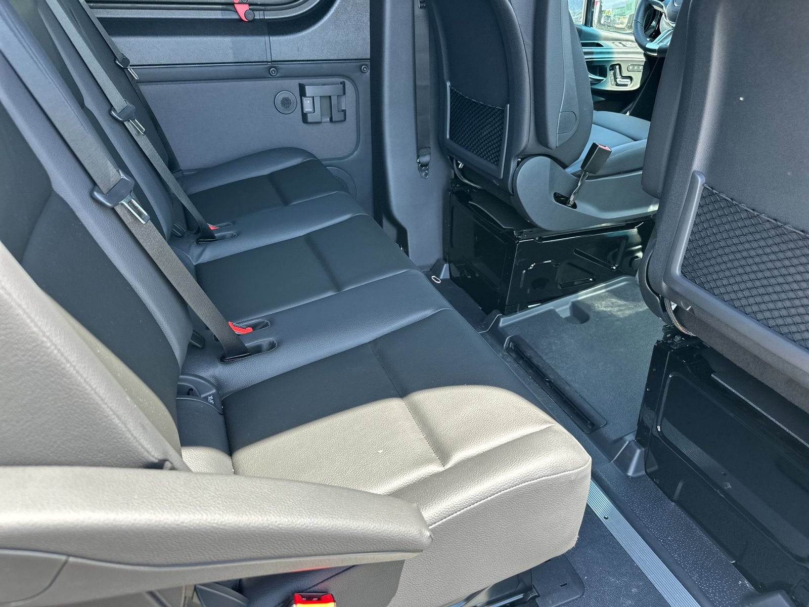 New 2026 Mercedes-Benz Sprinter 2500 image 12