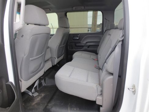 Used 2015 Chevrolet Silverado 1500 W/T w/ Trailering Package image 8