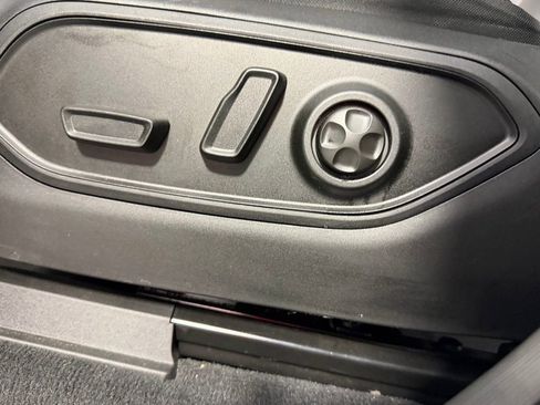 Certified 2023 Jeep Grand Cherokee 4WD 4xe w/ Luxury Tech Group II image 23