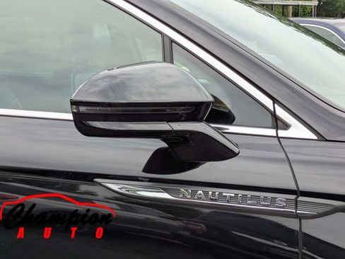 Used 2019 Lincoln Nautilus Reserve w/ Cargo Utility Package AWD/4WD image 14