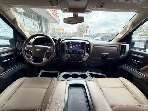 Used 2015 Chevrolet Silverado 2500 LT w/ LT Convenience Package AWD/4WD image 34