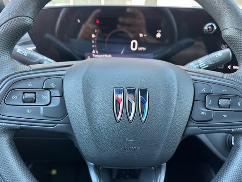 New 2026 Buick Envista Preferred image 22
