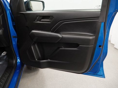 Used 2023 Chevrolet Colorado Trail Boss w/ Technology Package image 45