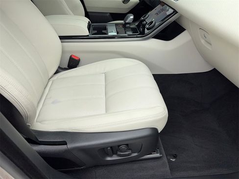 Used 2023 Land Rover Range Rover Velar R-Dynamic S image 49