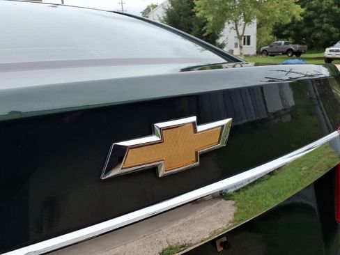 Used 2014 Chevrolet Cruze LS FWD image 32