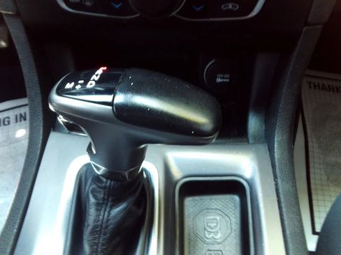 Used 2020 Dodge Charger SXT w/ Leather Interior Group RWD image 21