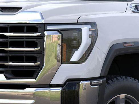 New 2026 GMC Sierra 2500 SLE AWD/4WD image 11