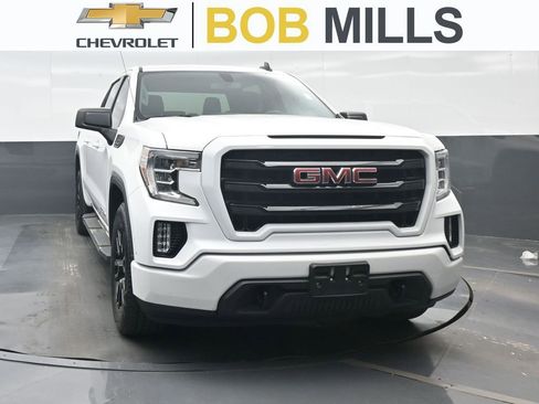 Used 2021 GMC Sierra 1500 Elevation RWD image 1