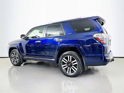 Used 2022 Toyota 4Runner Limited image 5