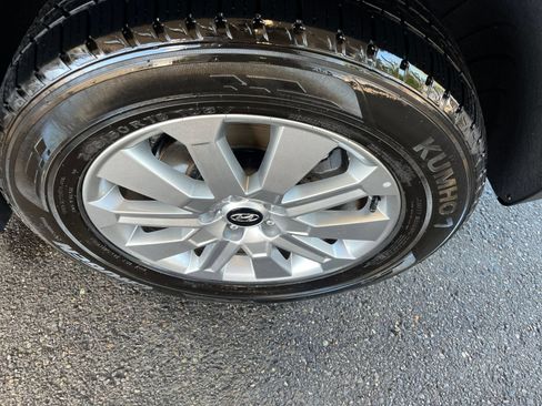 Used 2025 Hyundai Palisade SEL FWD image 29