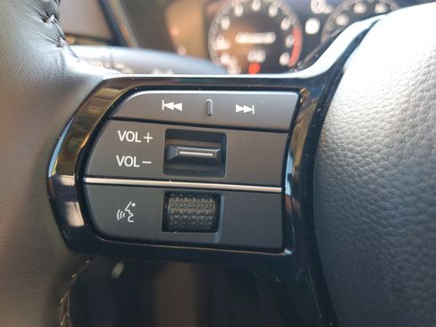 Used 2026 Honda CR-V EX-L image 29