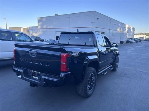 Certified 2026 Toyota Tacoma TRD Sport AWD/4WD image 5