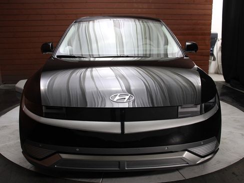 Used 2024 Hyundai Ioniq 5 Limited image 21