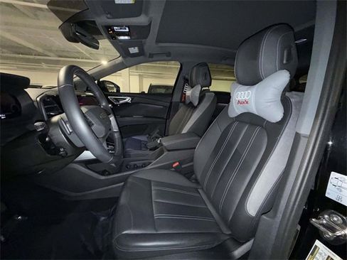 Used 2023 Audi Q4 e-tron Prestige w/ 20" Wheel Package image 2