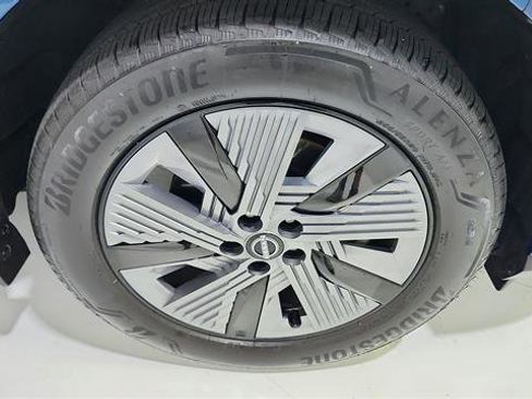 Certified 2025 Nissan Murano SL w/ Cargo Package AWD/4WD image 36
