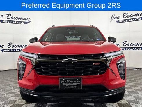 New 2026 Chevrolet Trax RS w/ Driver Confidence Package FWD image 3