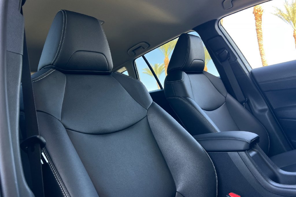 Certified 2026 Toyota Corolla Cross XLE FWD image 20