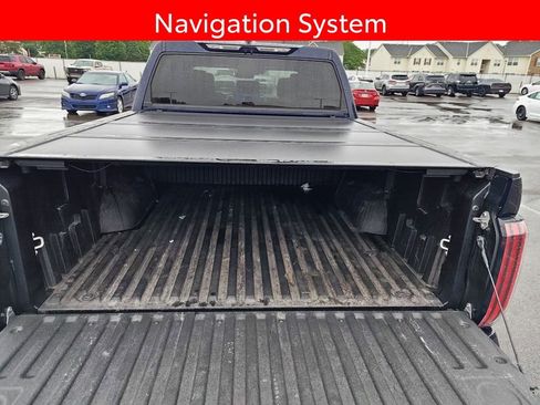 Used 2024 Toyota Tundra Platinum AWD/4WD image 6