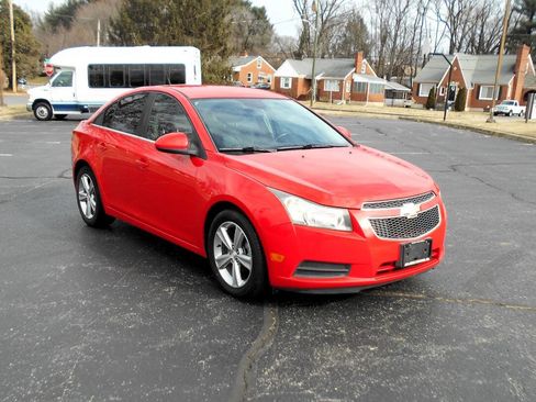 Used 2014 Chevrolet Cruze LT image 3