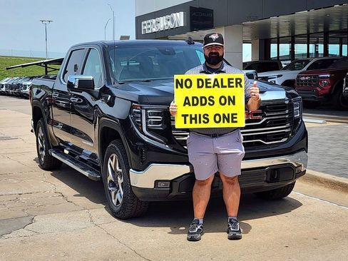 New 2026 GMC Sierra 1500 SLT w/ SLT Premium Plus Package AWD/4WD image 1