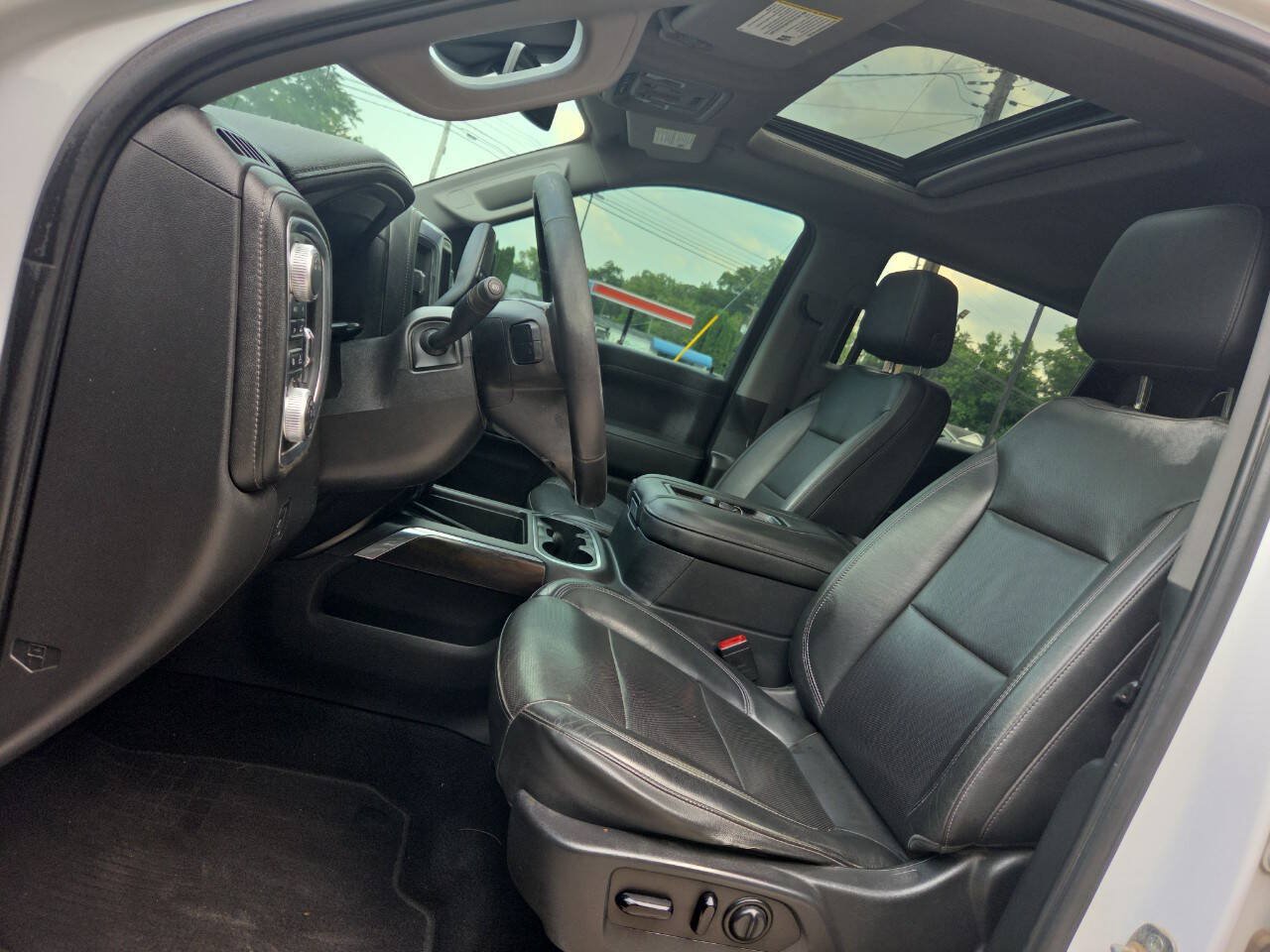 Used 2020 GMC Sierra 1500 SLT w/ SLT Premium Plus Package AWD/4WD image 19
