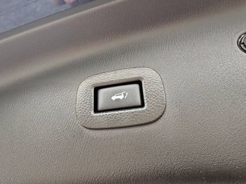 Used 2019 INFINITI QX80 Limited w/ All-Season Package AWD/4WD image 38