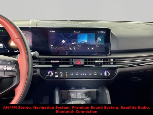 Certified 2026 Kia Sportage SX FWD image 9