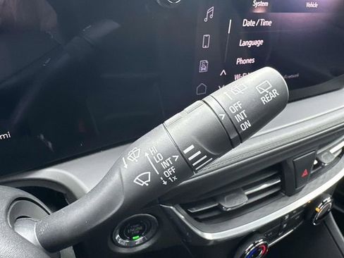 Used 2024 Buick Encore GX Preferred image 38