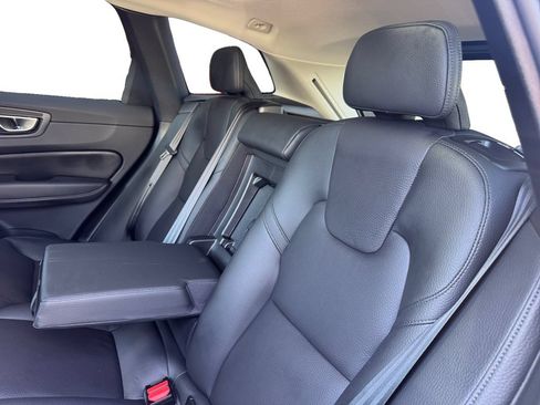 Certified 2023 Volvo XC60 B5 Plus w/ Climate Package AWD/4WD image 26