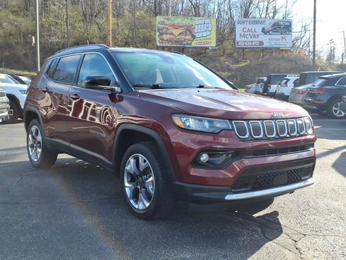 Certified 2022 Jeep Compass Limited image 6