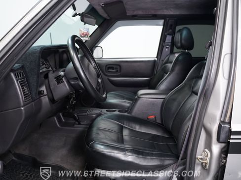 Used 2000 Jeep Cherokee SE image 37