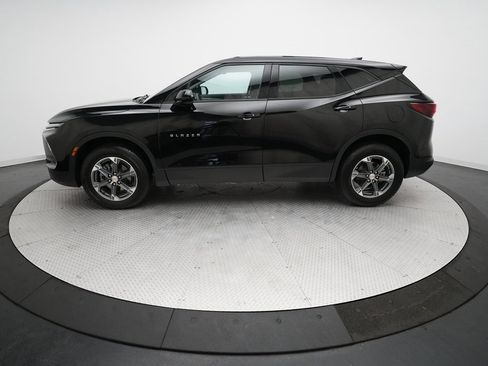 Used 2025 Chevrolet Blazer LT image 23