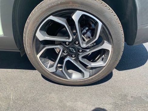 Used 2024 Chevrolet Trax RS w/ Driver Confidence Package FWD image 7
