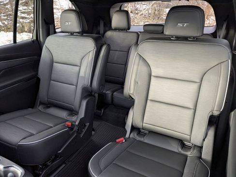 New 2026 Buick Enclave Sport Touring w/ Power Package image 28