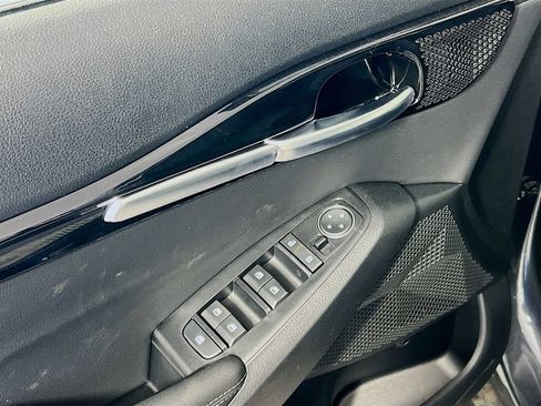 New 2026 Kia Seltos S FWD image 16