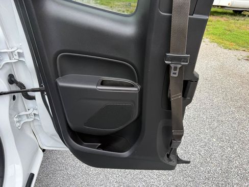 Used 2022 Chevrolet Colorado LT w/ Fleet Safety Package AWD/4WD image 25