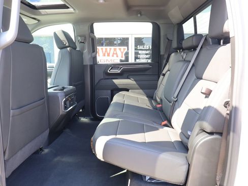 New 2026 Chevrolet Silverado 2500 LTZ w/ LTZ Plus Package AWD/4WD image 29