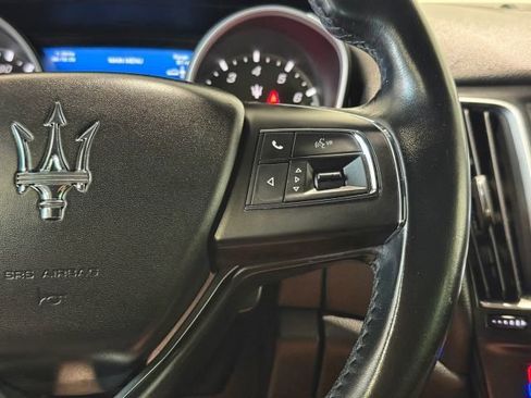 Used 2019 Maserati Levante AWD/4WD image 17