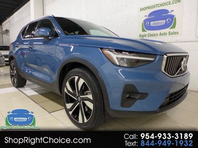 Used 2023 Volvo XC40 B5 Ultimate w/ Protection Package Premier