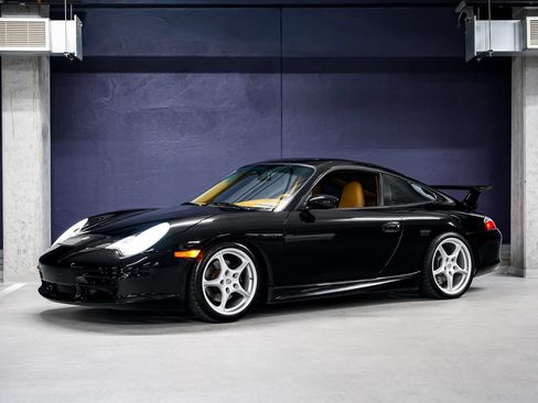 Used 2003 Porsche 911 Carrera 4S AWD/4WD image 6