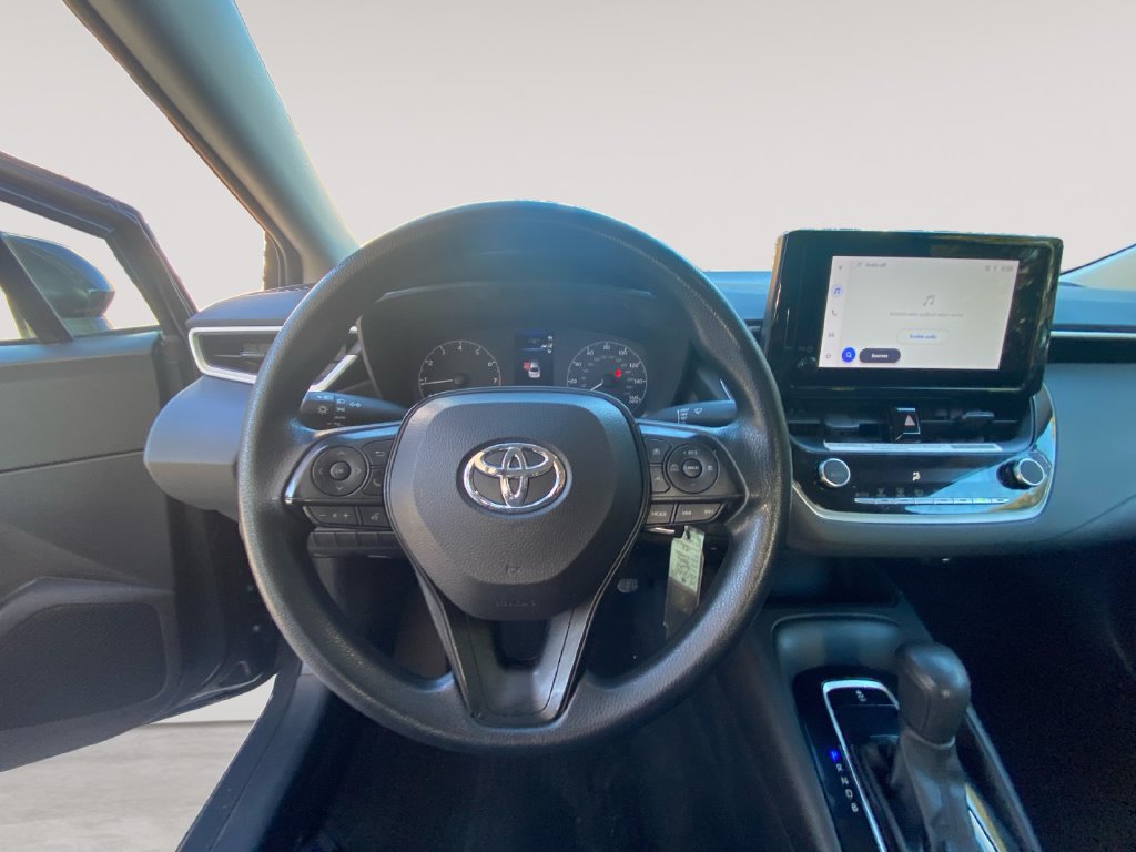 Used 2024 Toyota Corolla LE FWD image 12