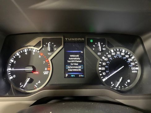 New 2025 Toyota Tundra SR5 w/ TRD Off-Road Premium Package AWD/4WD image 31