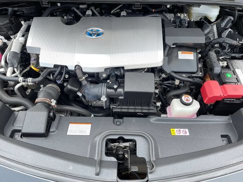 Used 2021 Toyota Prius Prime Limited FWD image 25