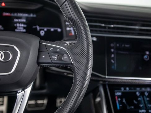 Used 2024 Audi SQ7 Prestige image 34