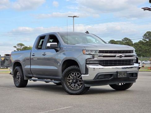 Used 2020 Chevrolet Silverado 1500 LT image 19