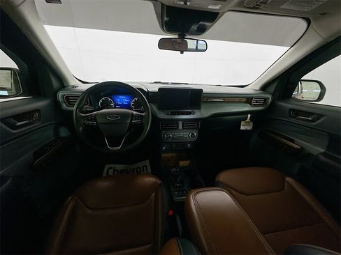 Used 2024 Ford Maverick Lariat image 25