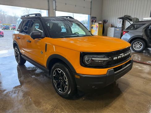 New 2026 Ford Bronco Sport Outer Banks AWD/4WD image 2