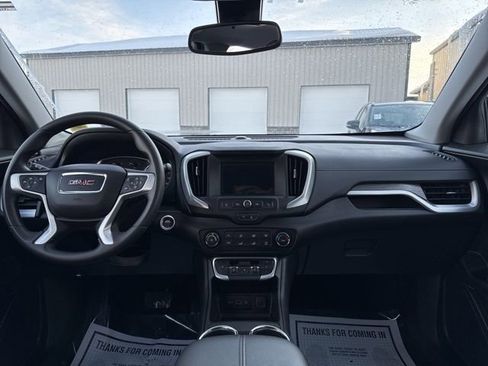 Used 2024 GMC Terrain SLE AWD/4WD image 14